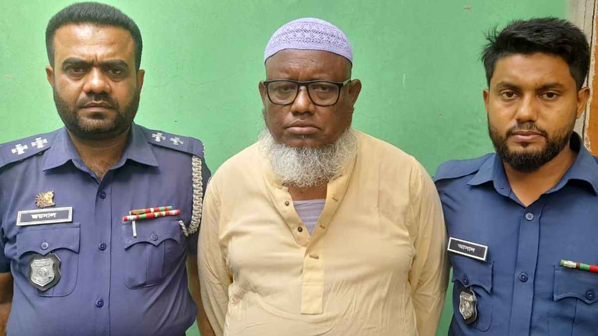 শিক্ষার্থীদের ওপর হামলার ঘটনায় আশুগঞ্জে আ.লীগ নেতা গ্রেফতার